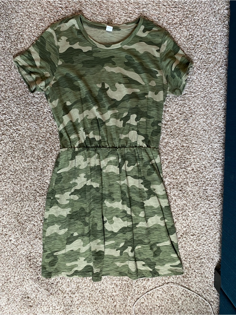 Old Navy Olive Green Camo Short Sleeve Elastic-Waist Dress Size M